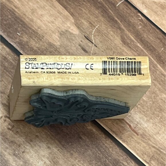 2005 STAMPENDOUS! V080 DOVE CHARM WOOD MOUNTED RUBBER STAMP PEACE LOVE - Picture 3 of 4